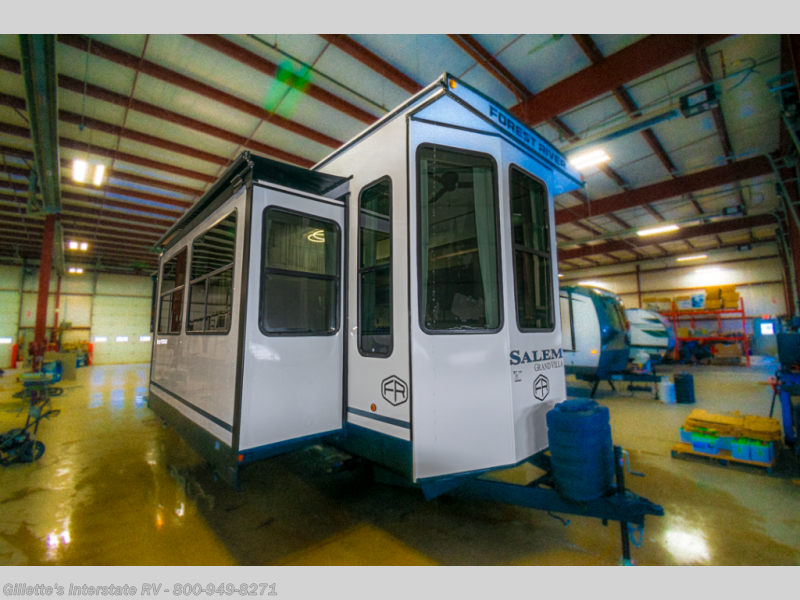 New 2025 Forest River Salem Grand Villa 42FLDL available in Haslett, Michigan