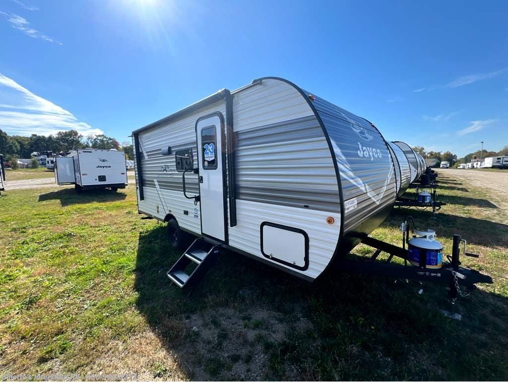 New 2027  Jayco Jay Flight 175BH by Jayco from Gillette's Interstate RV in Haslett, MI