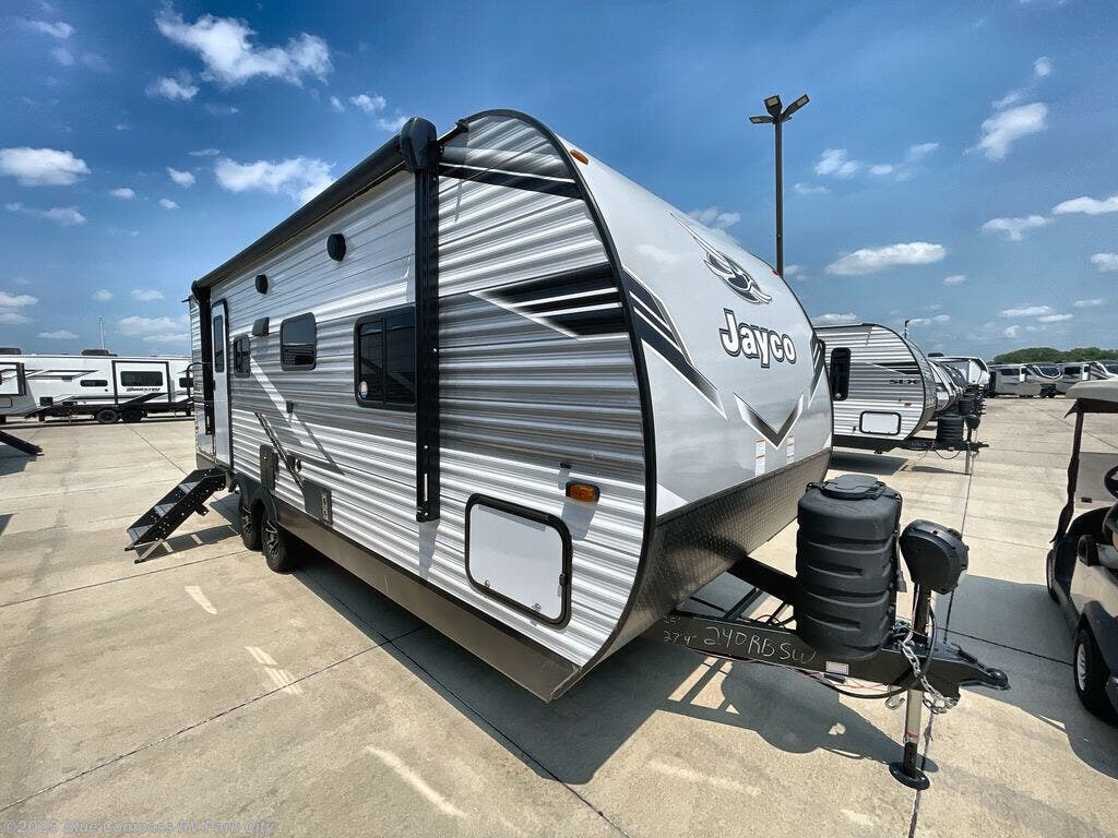 New 2025 Jayco Jay Flight 240RBSW available in Park City, Kansas
