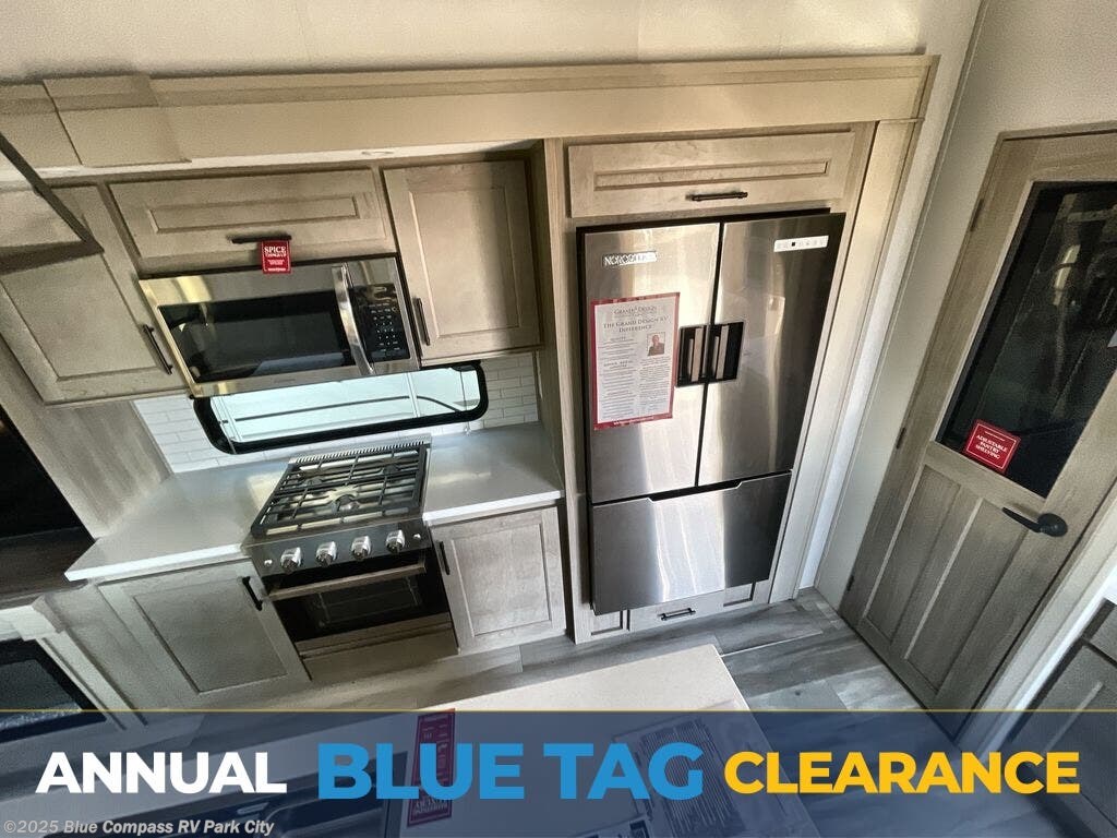 New 2025 Grand Design Influence 3503GK available in Park City, Kansas