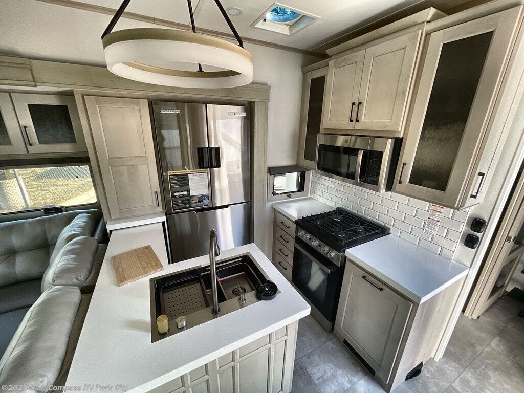 New 2025 Grand Design Solitude 388MBS available in Park City, Kansas