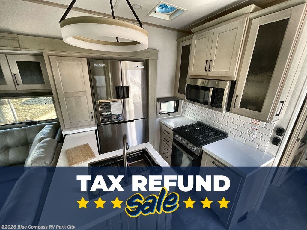 New 2025 Grand Design Solitude 388MBS available in Park City, Kansas