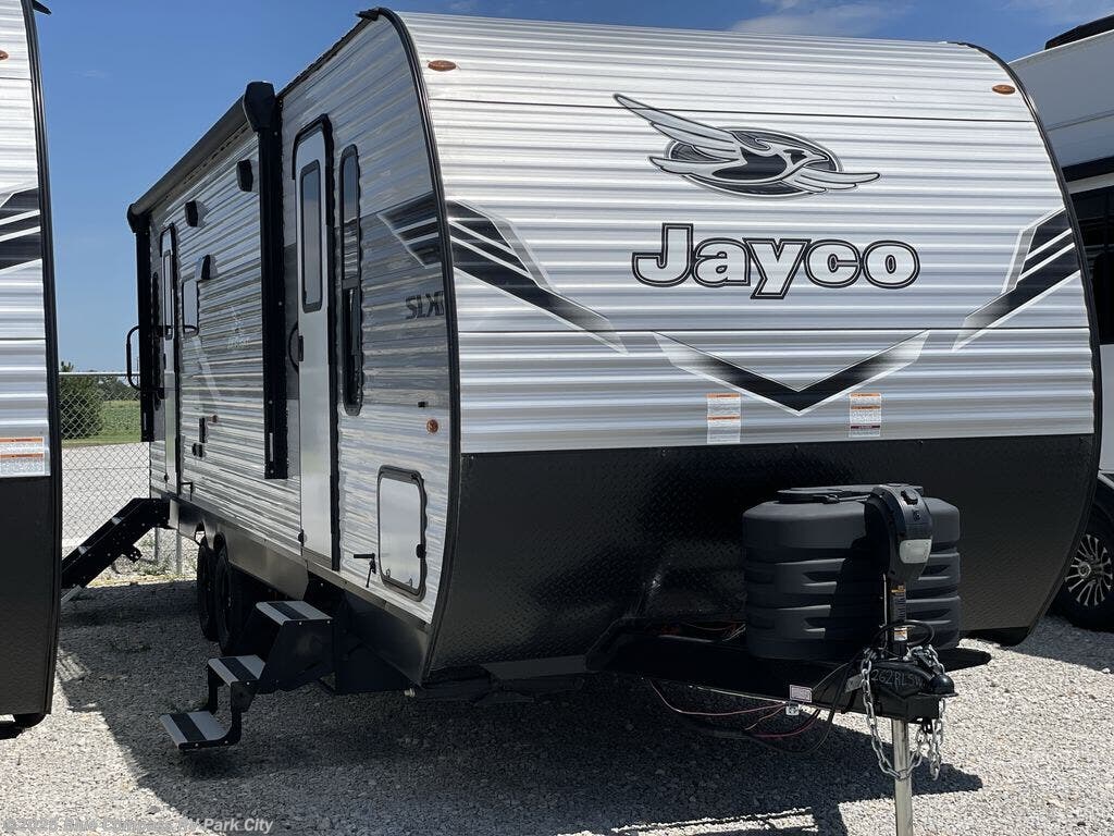 New 2025 Jayco Jay Flight SLX 262RLSW available in Park City, Kansas