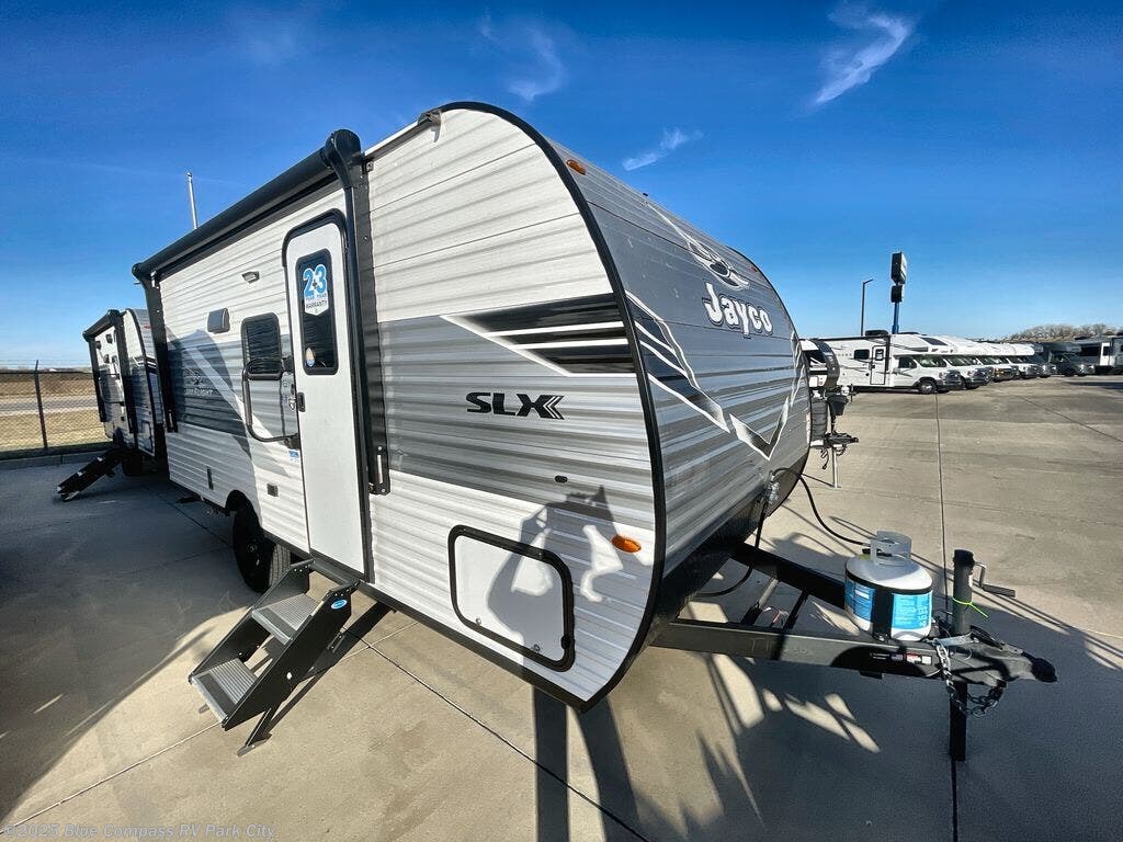 New 2026 Jayco Jay Flight SLX 175BH available in Park City, Kansas