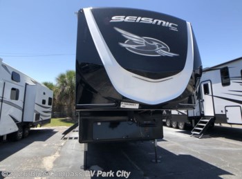 New 2026 Jayco Seismic 359 available in Park City, Kansas