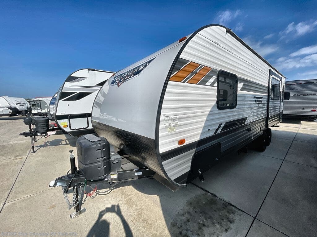 Used 2021 Forest River Wildwood X-Lite 24RLXL available in Park City, Kansas