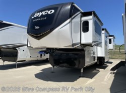 New 2026 Jayco Pinnacle 39FLOK available in Park City, Kansas