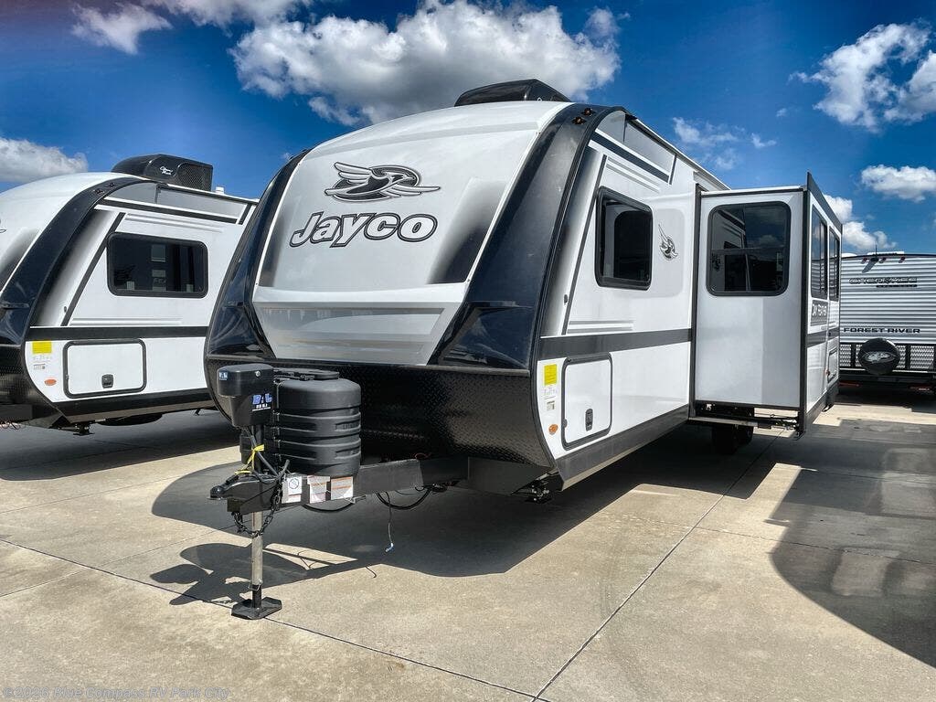 New 2027 Jayco Jay Feather 29BHB available in Park City, Kansas