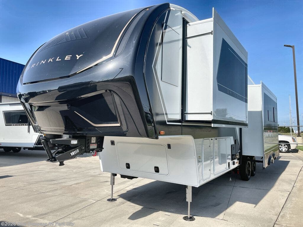 New 2027 Brinkley RV Model Z 3110 available in Park City, Kansas