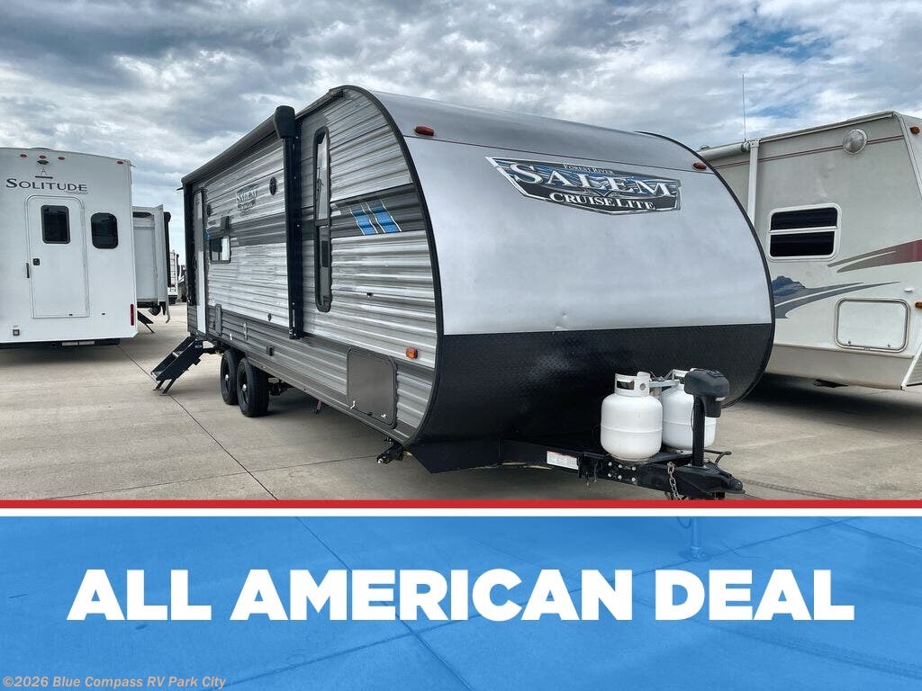 Used 2022 Forest River Salem Cruise Lite 24RLXL available in Park City, Kansas