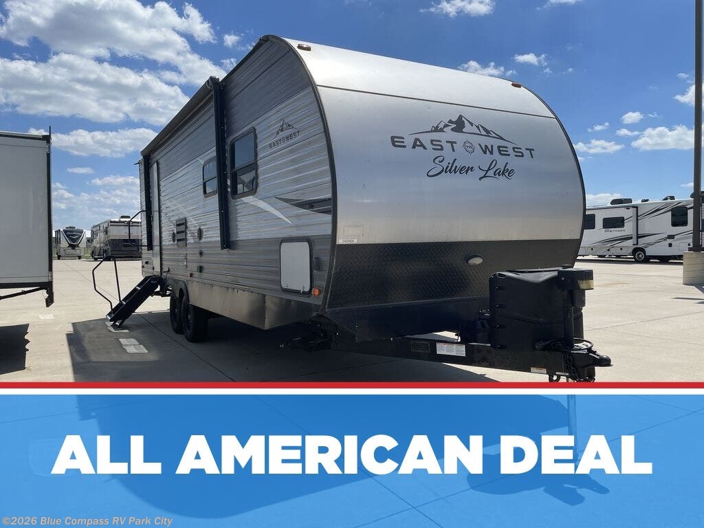 Used 2021 East to West Silver Lake 25KRB available in Park City, Kansas