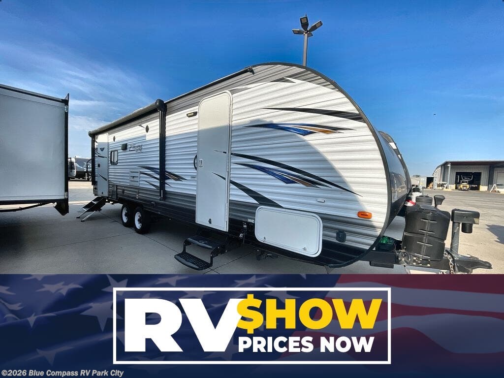 Used 2018  Forest River Salem Cruise Lite 254RLXL by Forest River from Blue Compass RV Park City in Park City, KS