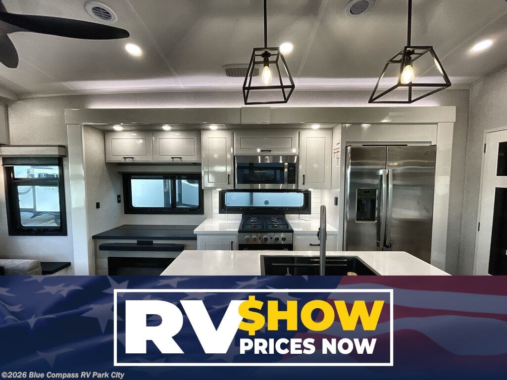 Used 2026 Jayco Pinnacle 32RLTS available in Park City, Kansas
