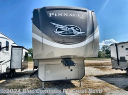 Used 2019 Jayco Pinnacle 36FBTS available in Great Bend, Kansas