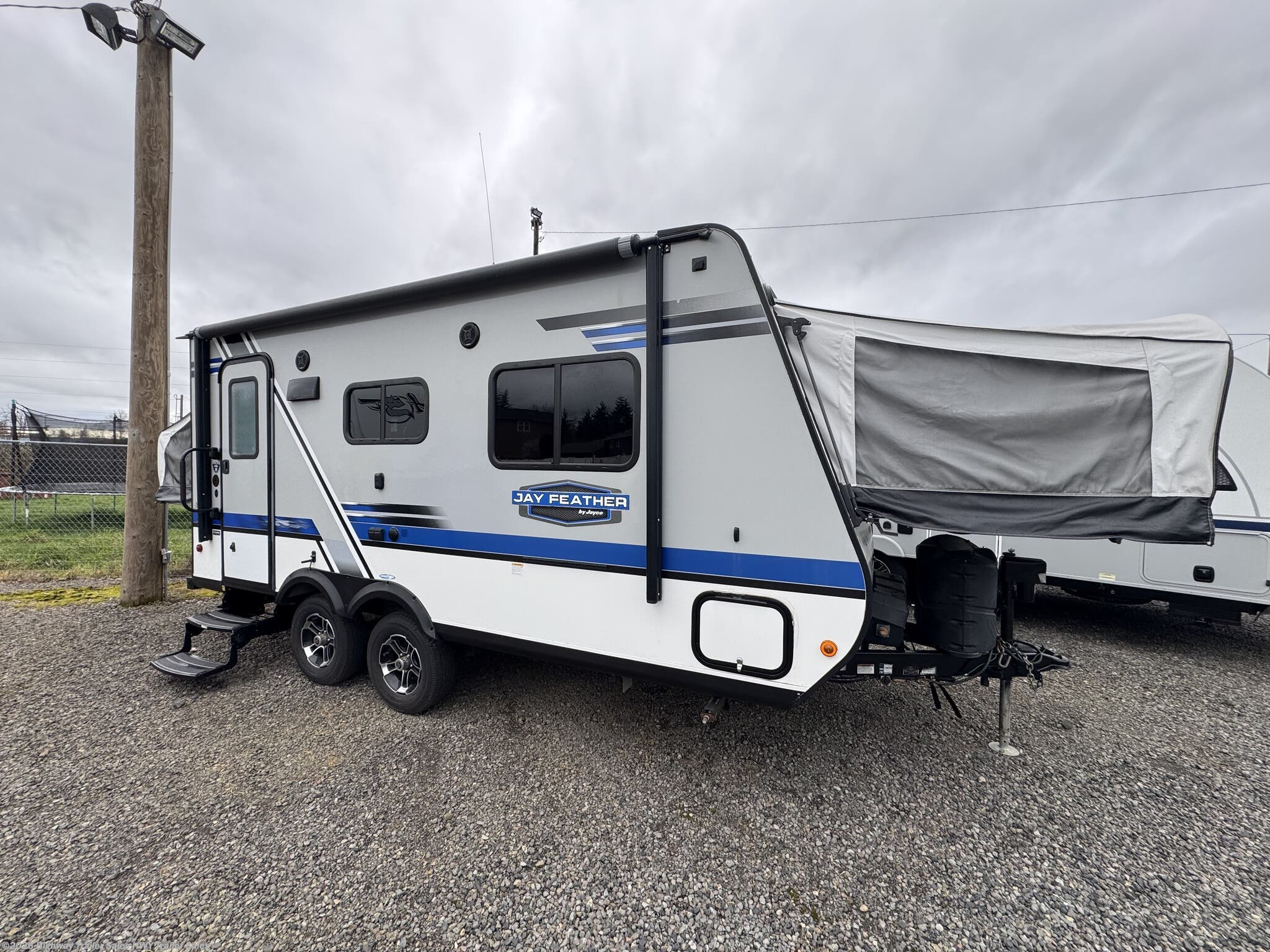 Used 2019 Jayco Jay Feather X19H available in Salem, Oregon