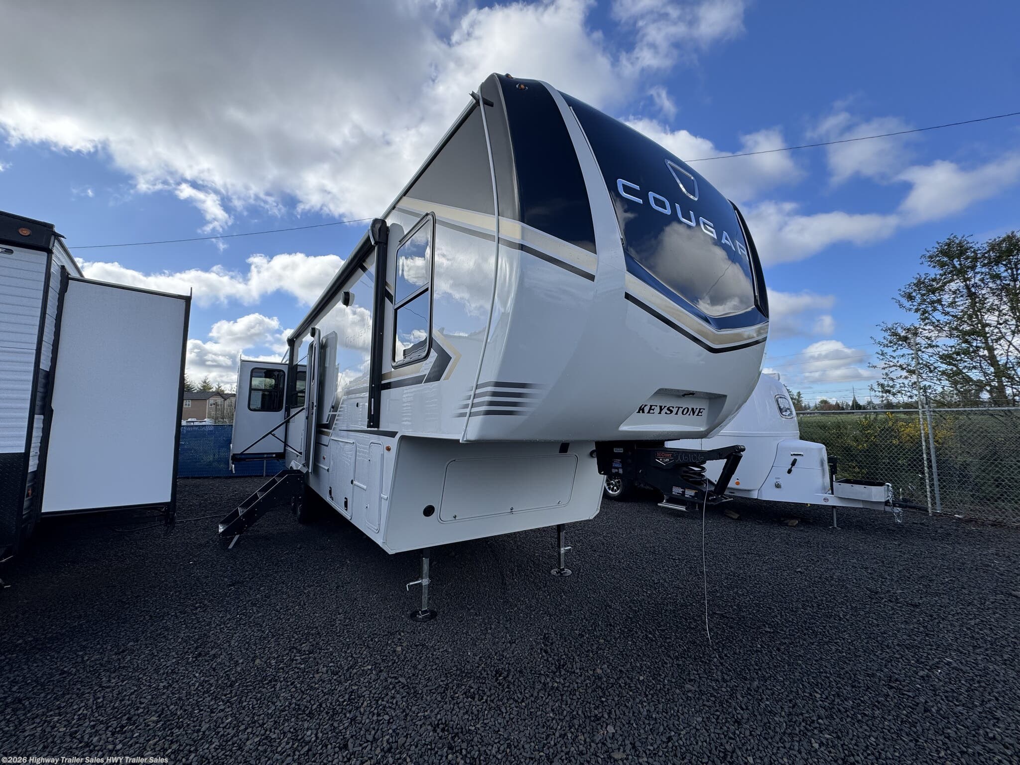 New 2026 Keystone Cougar 320RDS available in Salem, Oregon