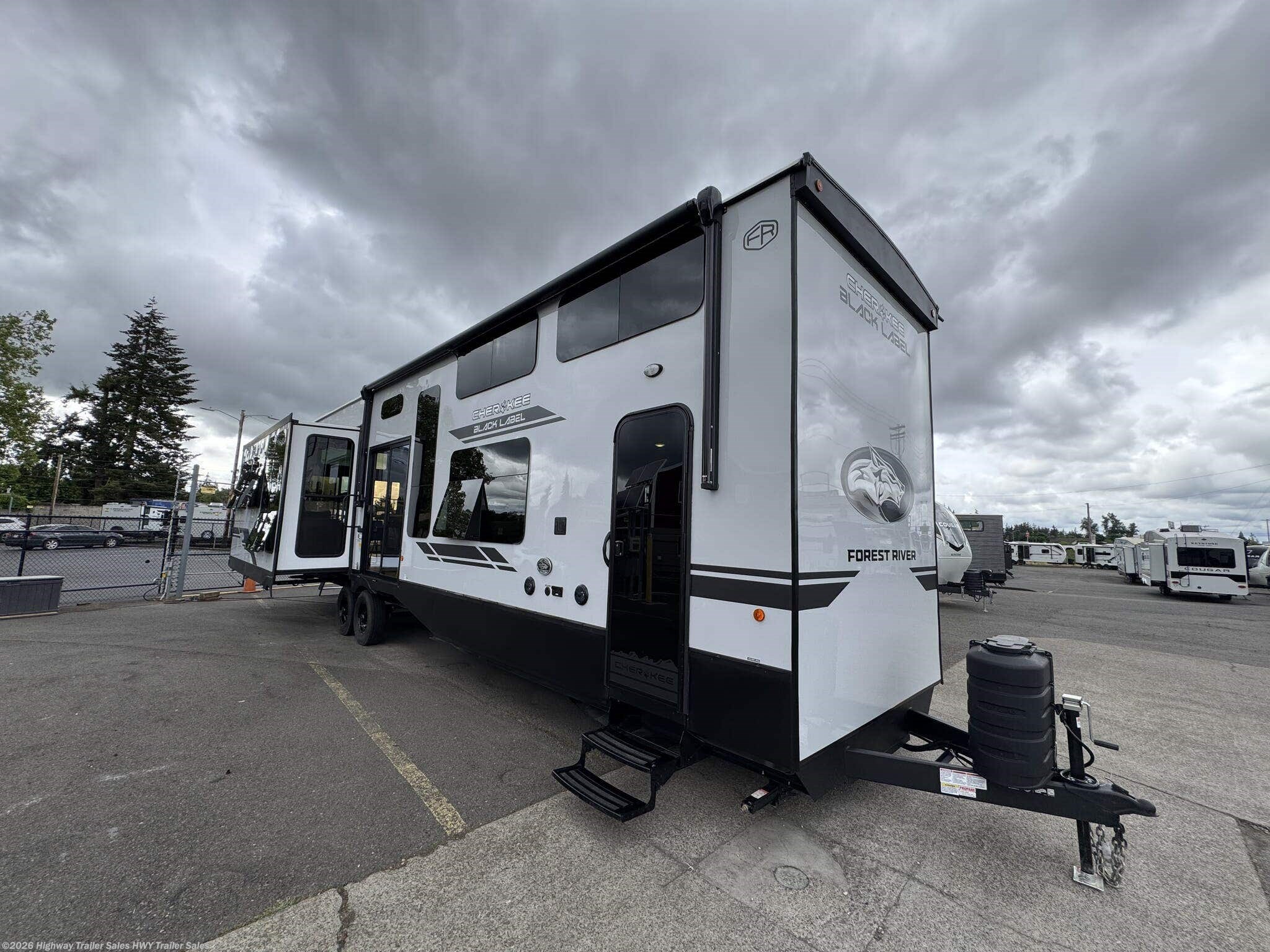 New 2027 Forest River Cherokee Timberwolf Black Label 39JMBL available in Salem, Oregon
