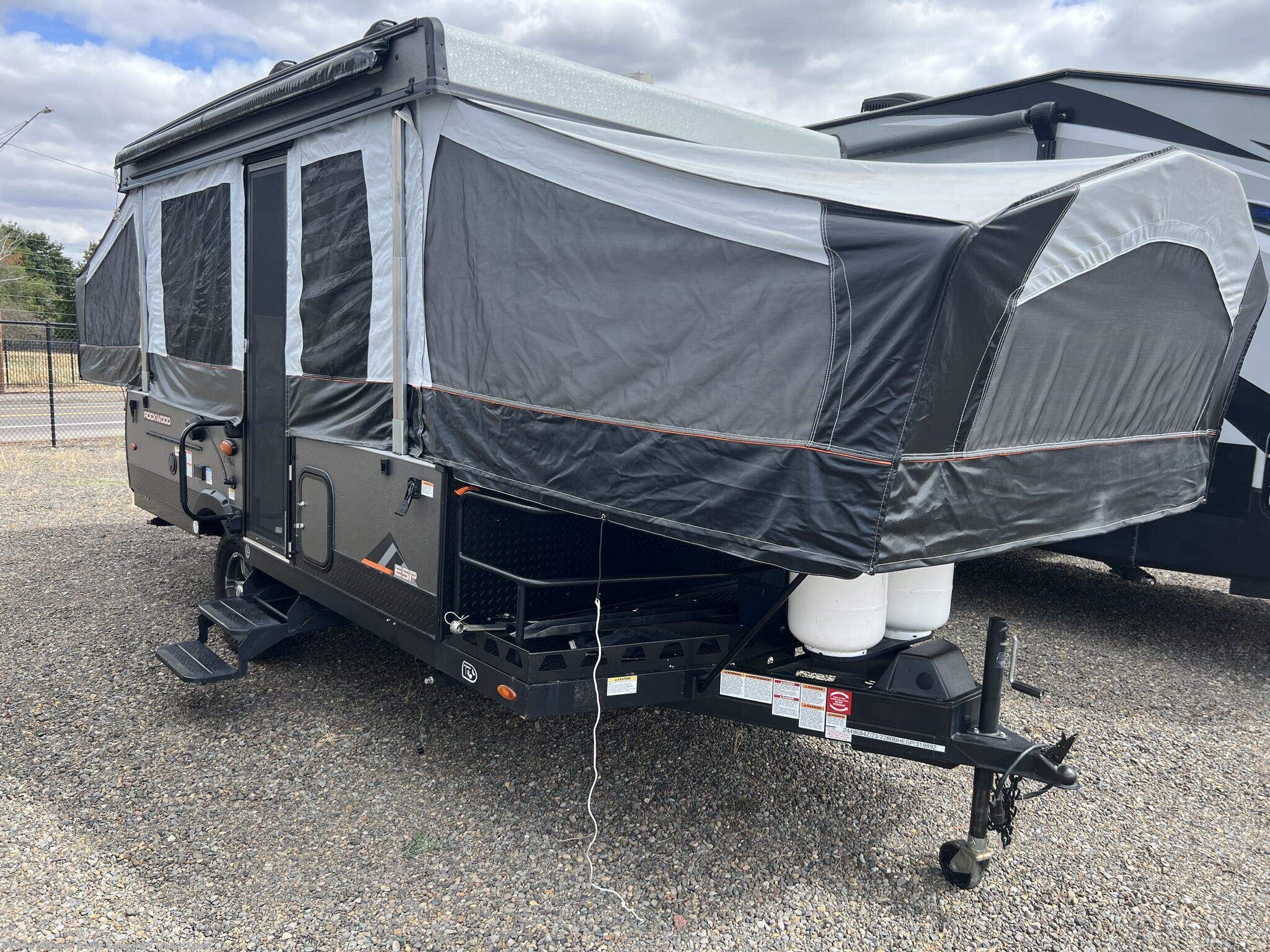 Used 2023  Forest River Rockwood 2280BHESP by Forest River from Highway Trailer Sales in Salem, OR