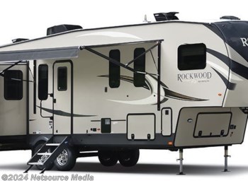 New 2023 Forest River Rockwood Ultra Lite 2893BS available in Bridgeview, Illinois