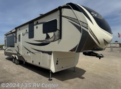Used 2017 Grand Design Solitude 377MBS / 377 MBS-R available in Denton, Texas
