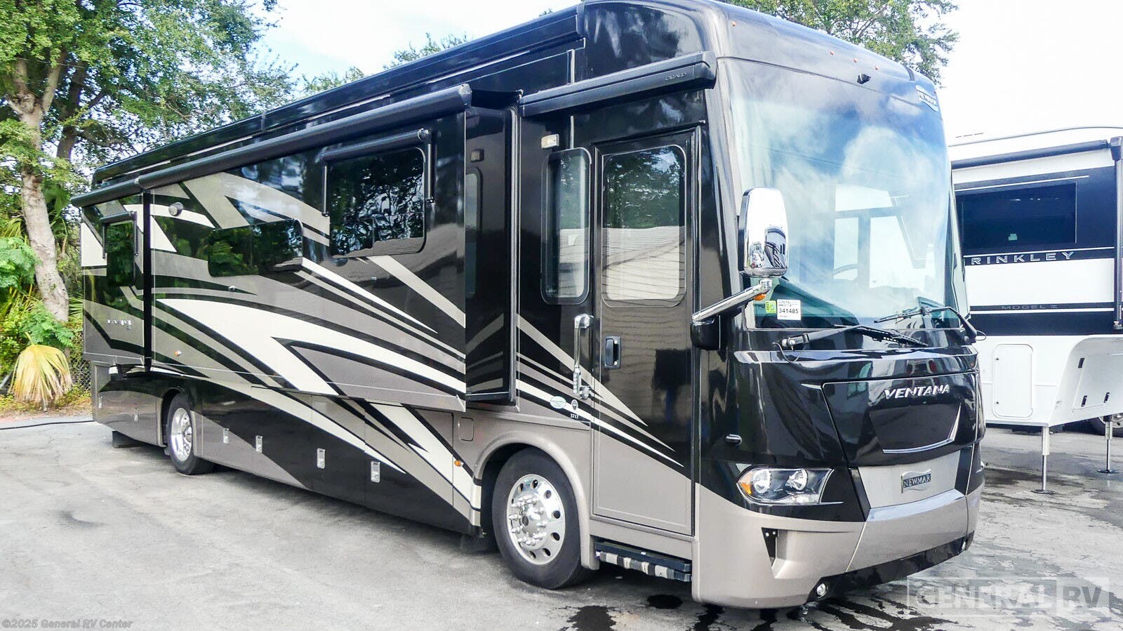 Used 2020 Newmar Ventana 3717 available in Winter Garden, Florida