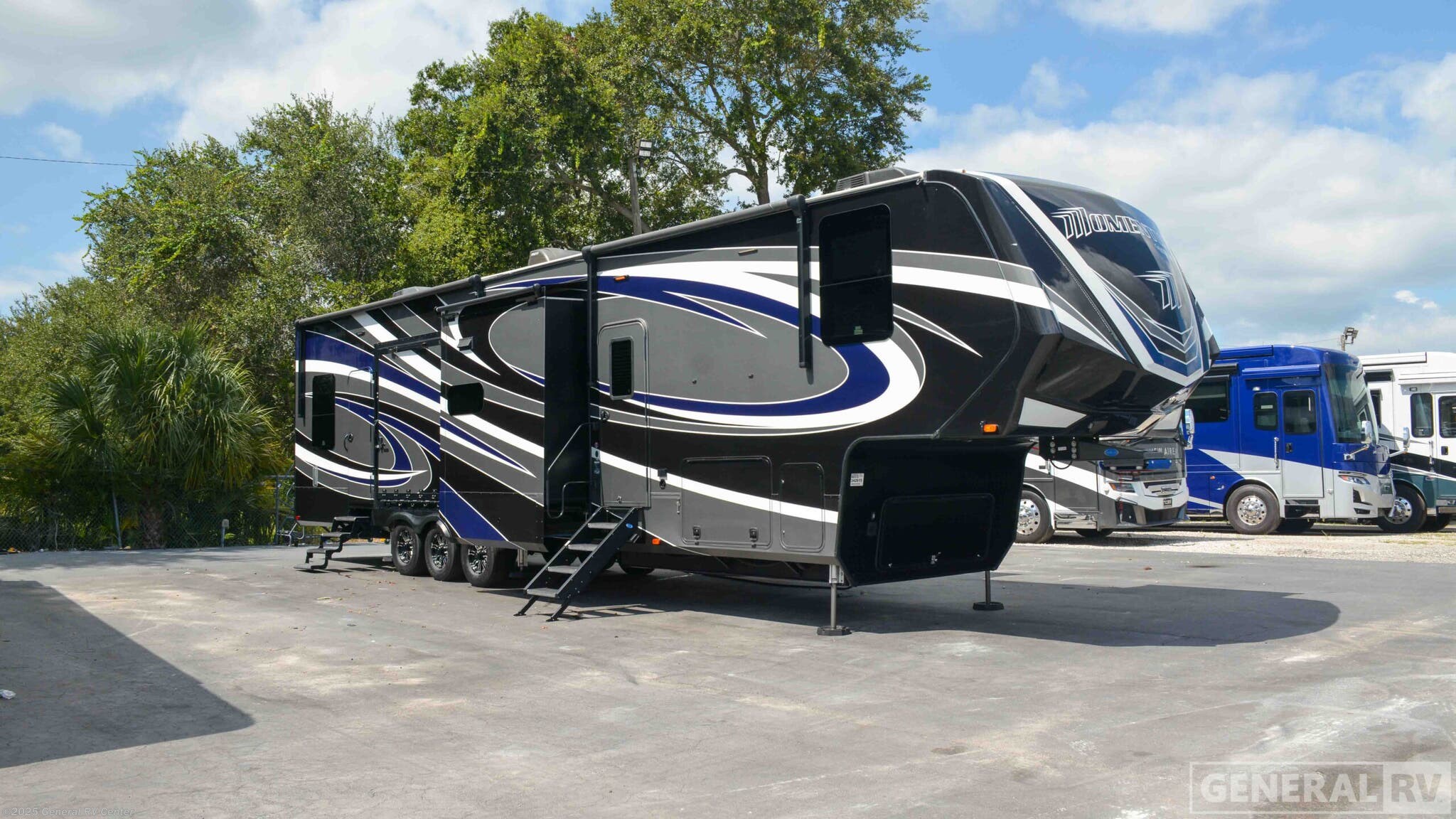 Used 2021 Grand Design Momentum 399TH available in Winter Garden, Florida