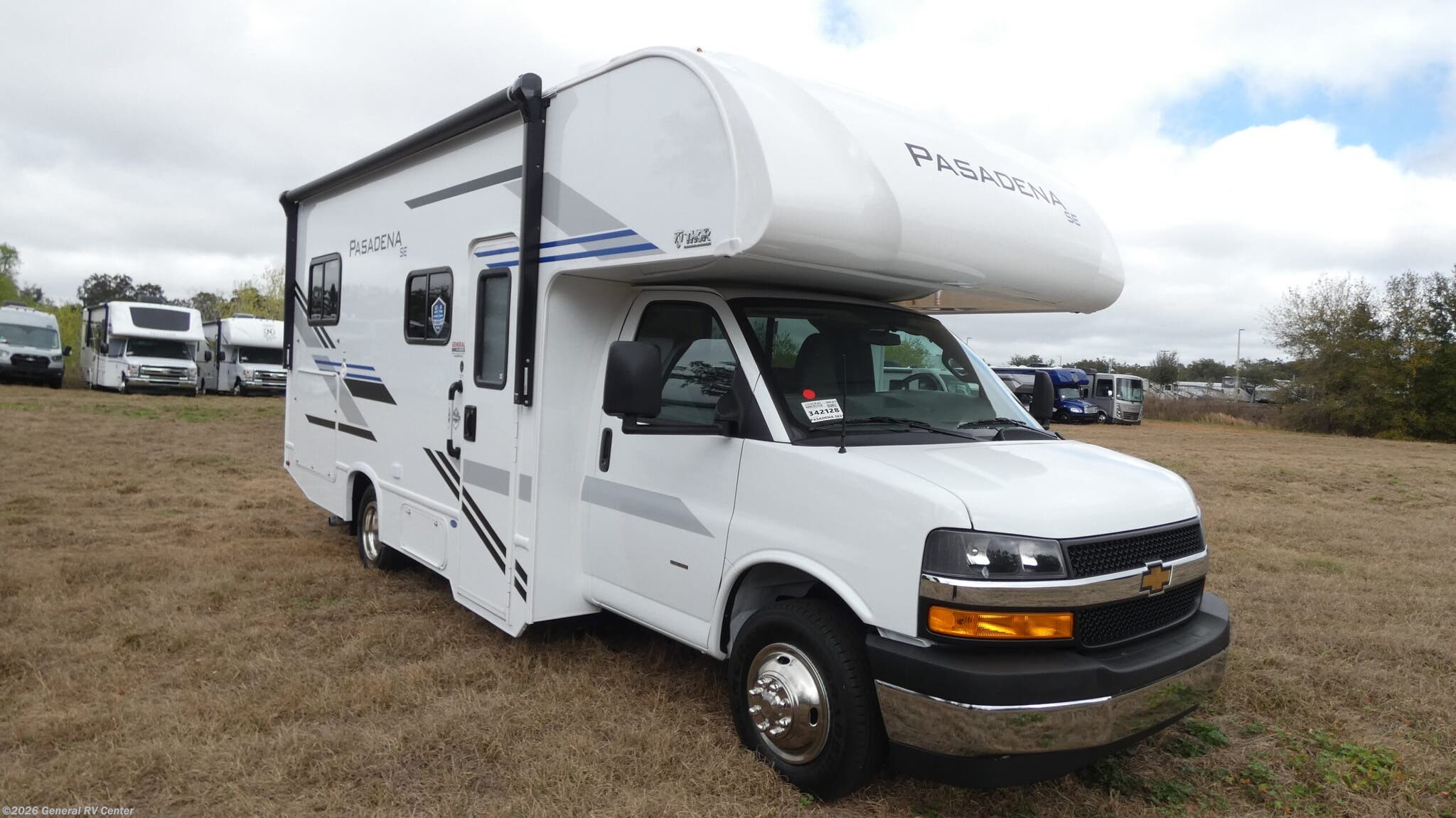 New 2026 Thor Motor Coach Pasadena SE21 Chevy available in Winter Garden, Florida