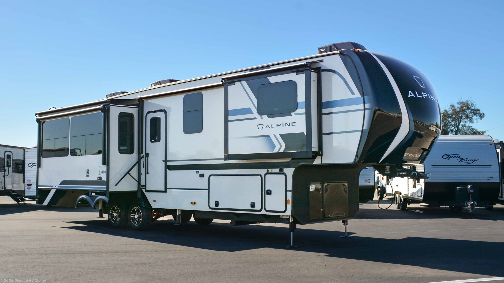 New 2026 Keystone Alpine 3303CK available in Winter Garden, Florida