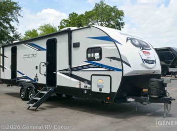 Used 2022 Forest River Cherokee Alpha Wolf 28FK-L available in Winter Garden, Florida