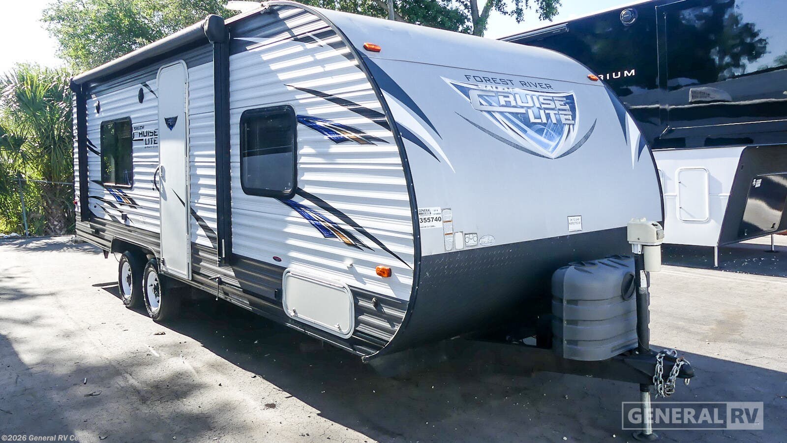 Used 2018 Forest River Salem Cruise Lite 241QBXL available in Winter Garden, Florida