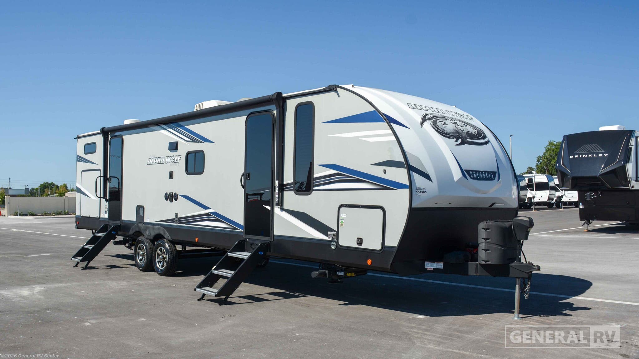 Used 2021 Forest River Cherokee Alpha Wolf 30DBH-L available in Winter Garden, Florida
