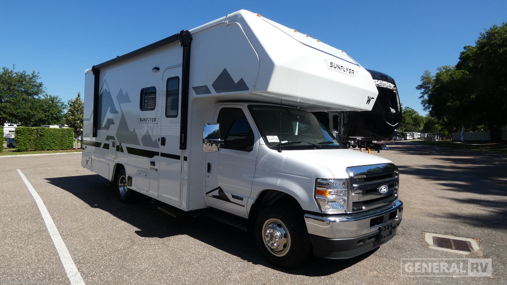 New 2027 Winnebago Sunflyer 22RS available in Winter Garden, Florida