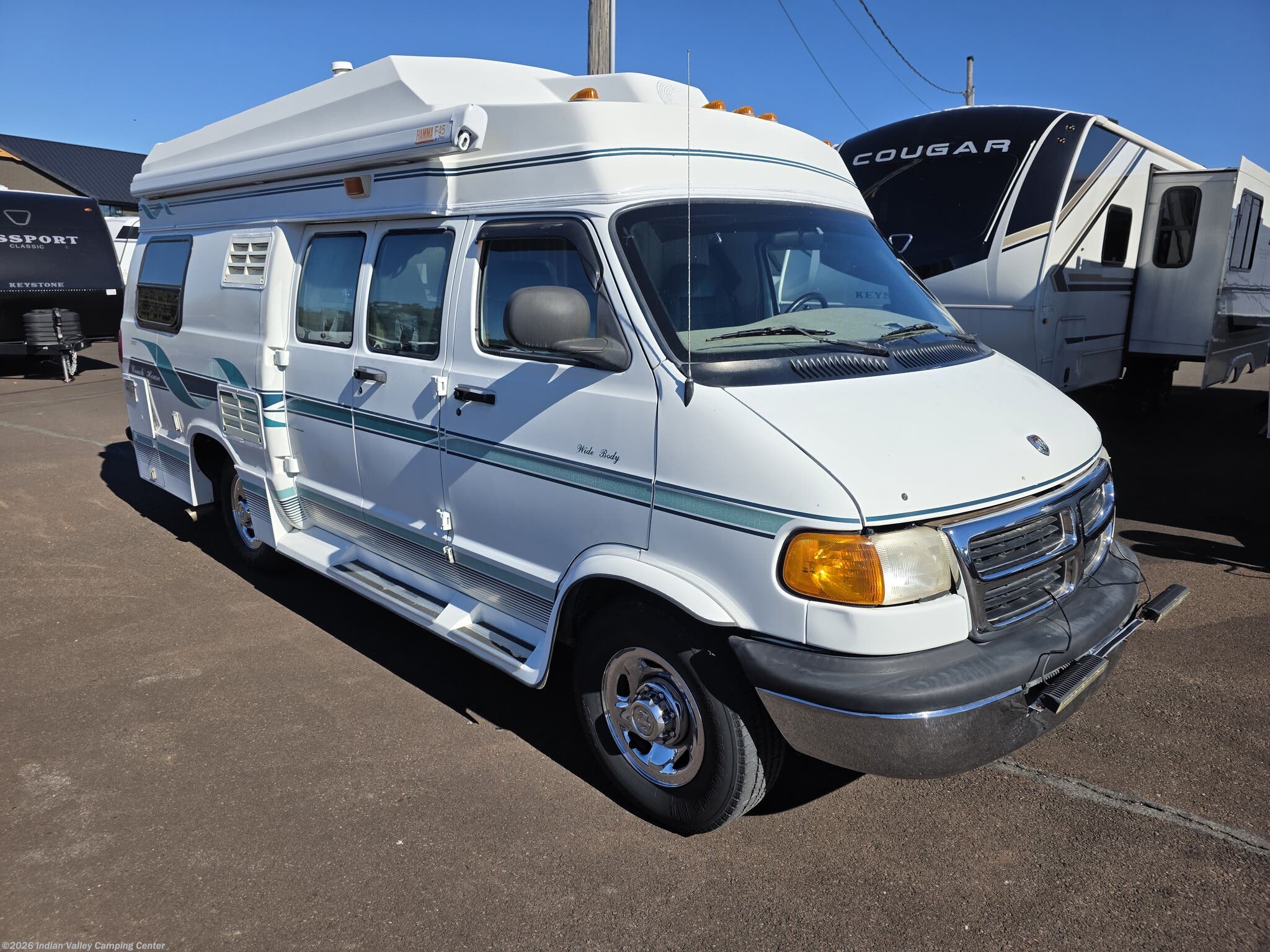 Used 1998  Coach House Platinum 192KS Wide Body by Coach House from Indian Valley Camping Center in Souderton, PA
