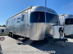 New 2023 Airstream Flying Cloud 30RB available in Lexington, South Carolina