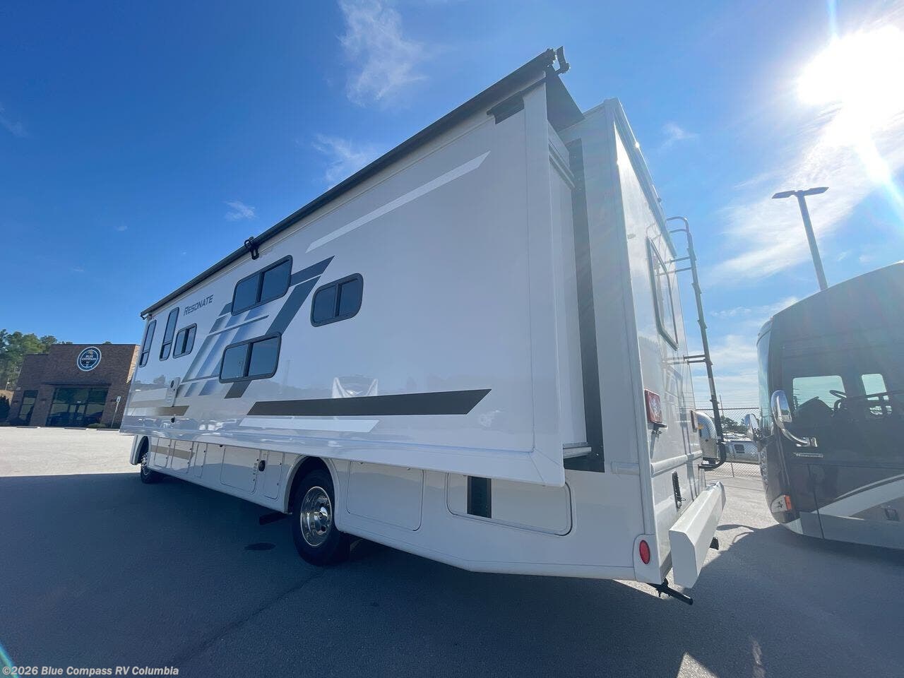 New 2026 Thor Motor Coach Resonate 32B available in Lexington, South Carolina