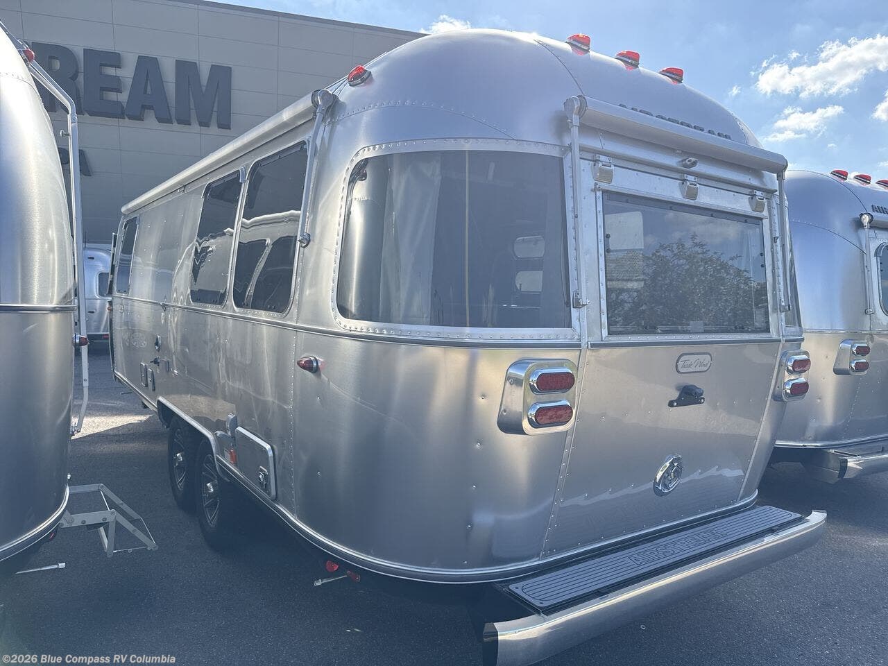 New 2026 Airstream Trade Wind 25FB available in Lexington, South Carolina