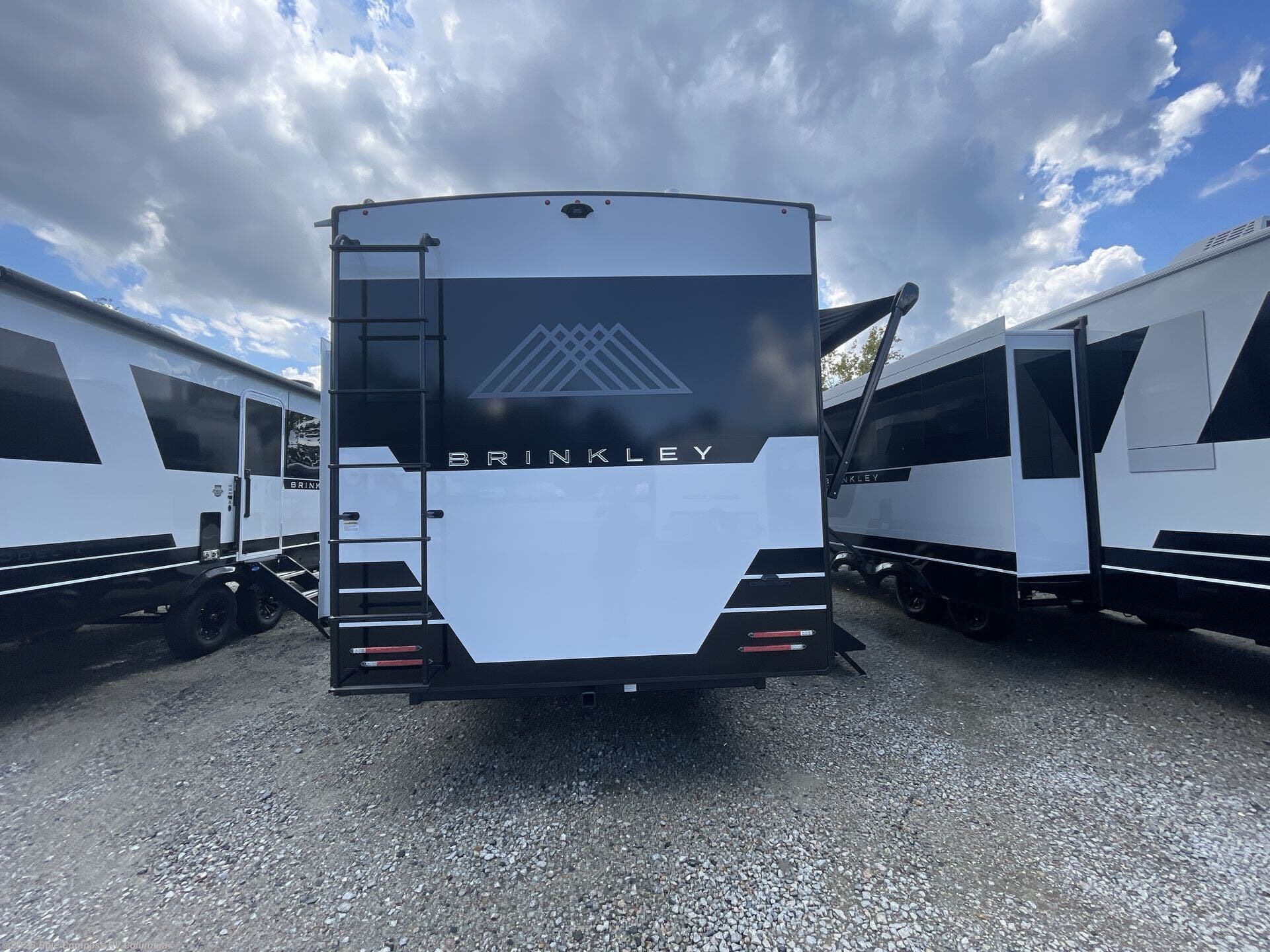 New 2026 Brinkley RV Model I 265 available in Lexington, South Carolina