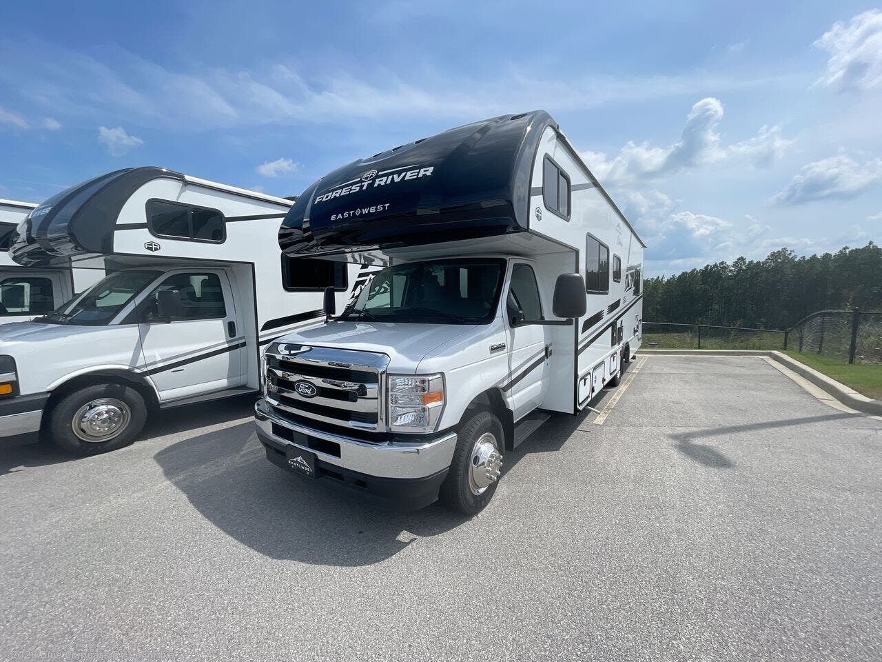 New 2026 East to West Entrada 2710NK available in Lexington, South Carolina