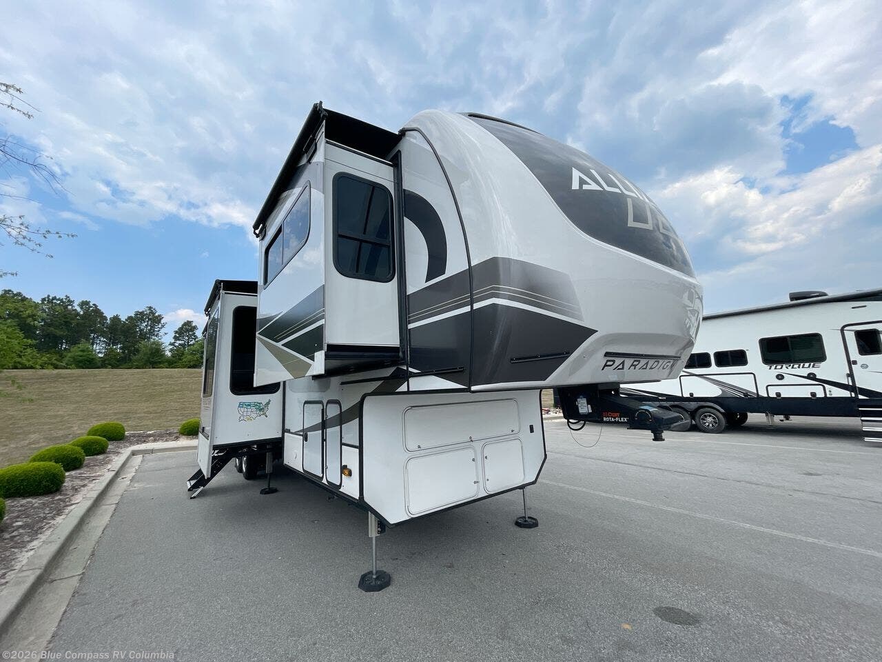Used 2024 Alliance RV Paradigm 385FL available in Lexington, South Carolina