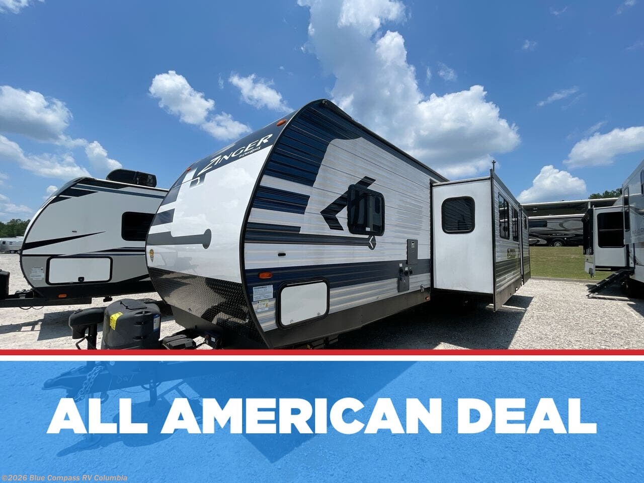 Used 2022 CrossRoads Zinger ZR331BH available in Lexington, South Carolina