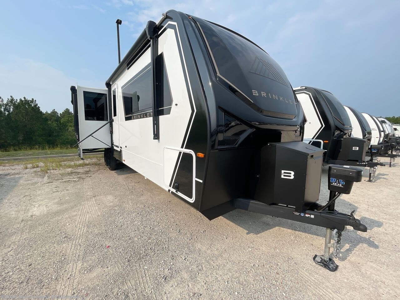 New 2027 Brinkley RV Model Z AIR 297 available in Lexington, South Carolina