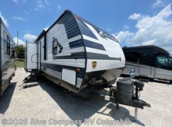 Used 2022 CrossRoads Zinger 331BH available in Lexington, South Carolina