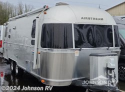 Used 2016 Airstream International Signature 25FB available in Sandy, Oregon