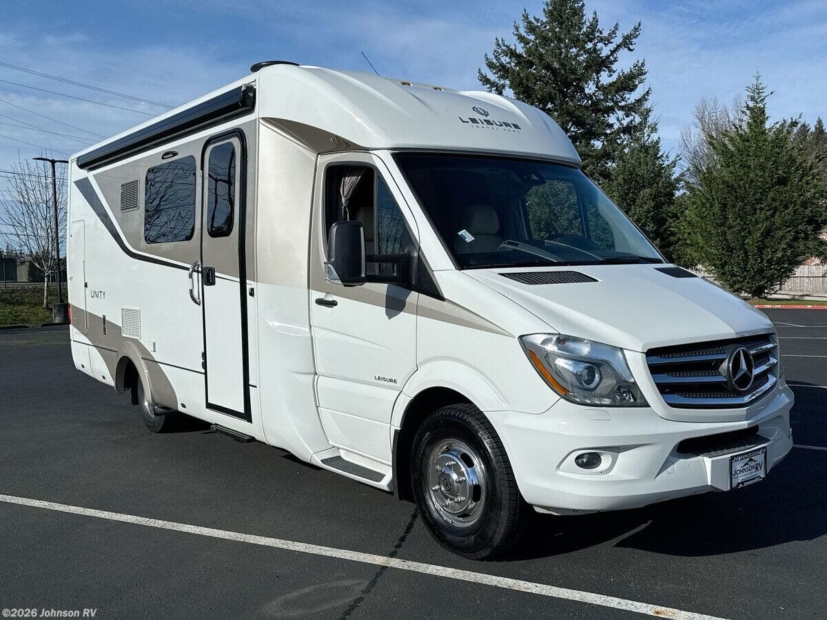 Used 2016 Leisure Travel Unity 24MB available in Sandy, Oregon