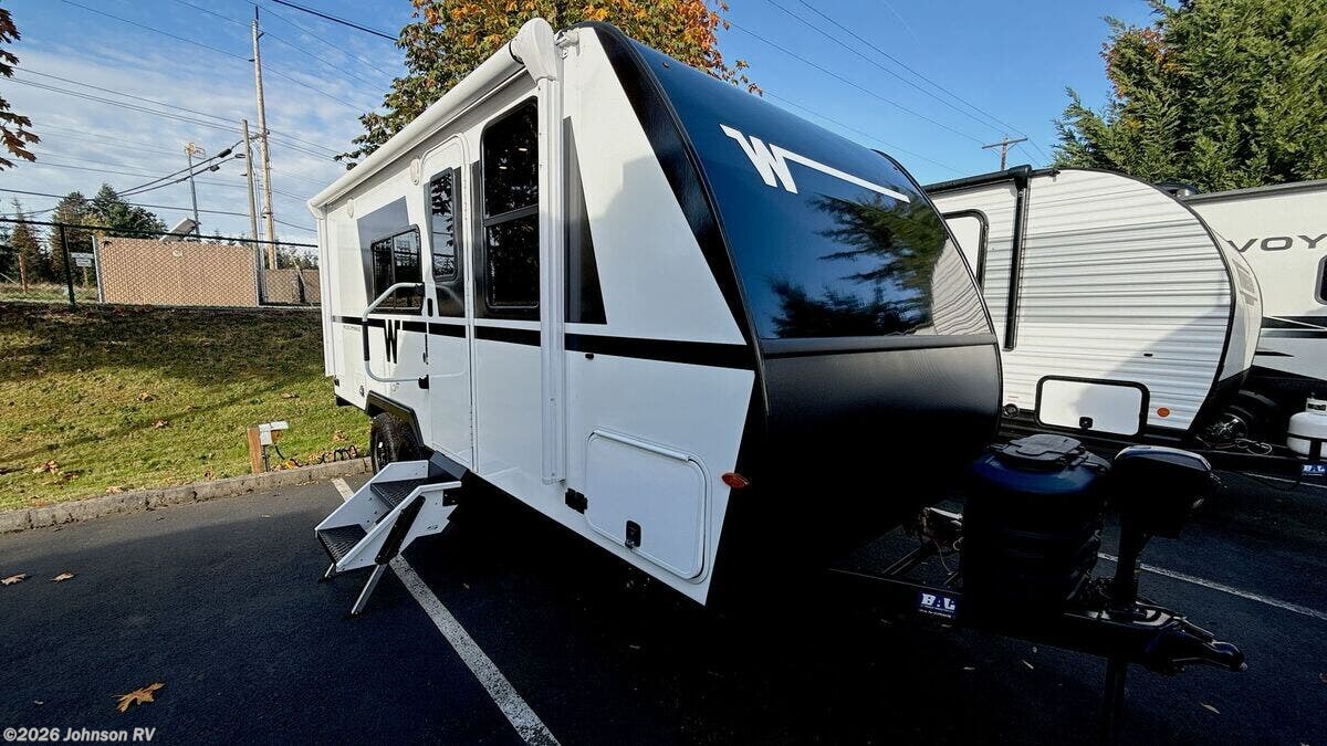 New 2026 Winnebago Micro Minnie 2108FBS available in Sandy, Oregon