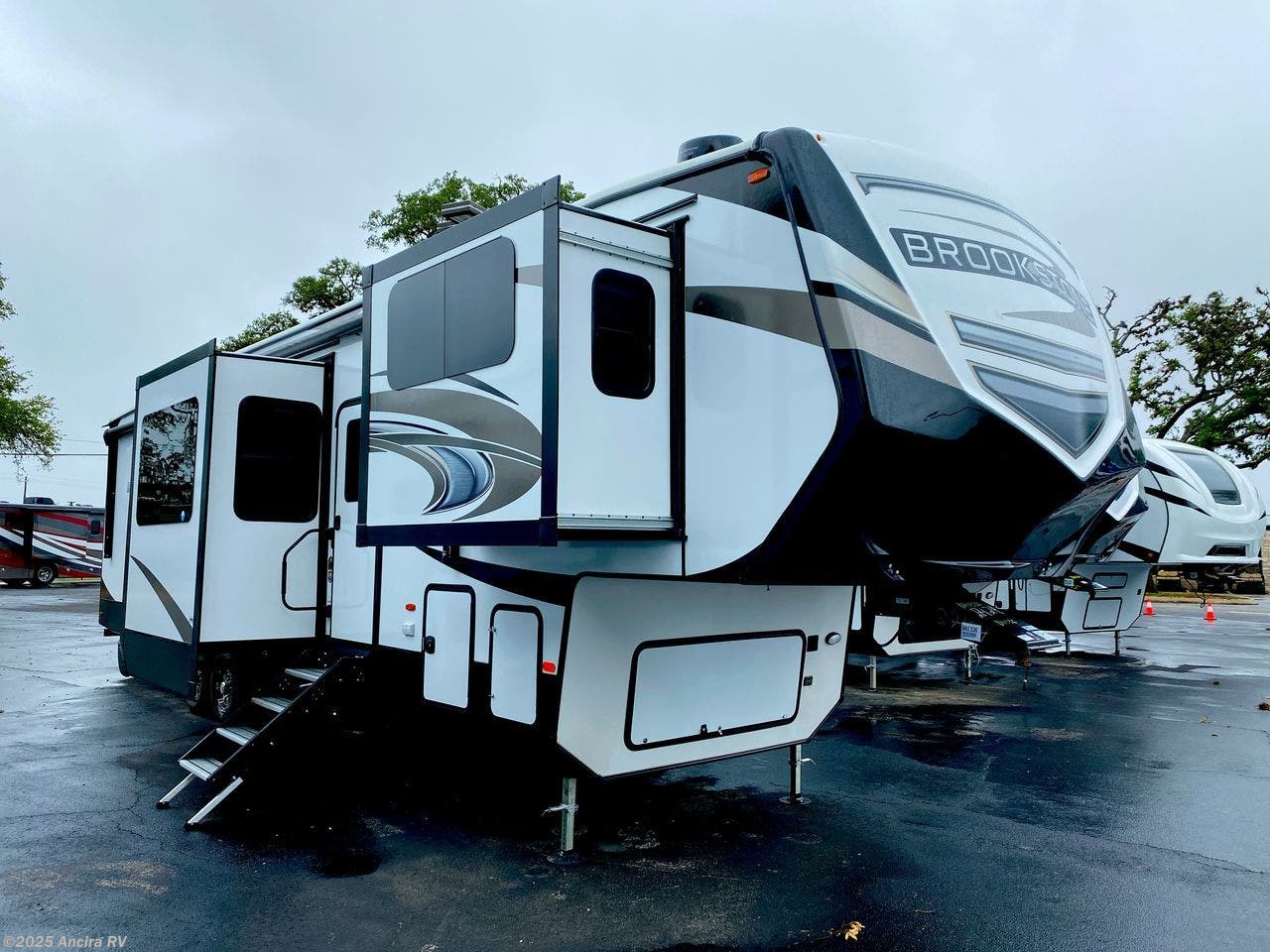 2021 Coachmen Brookstone 344FL