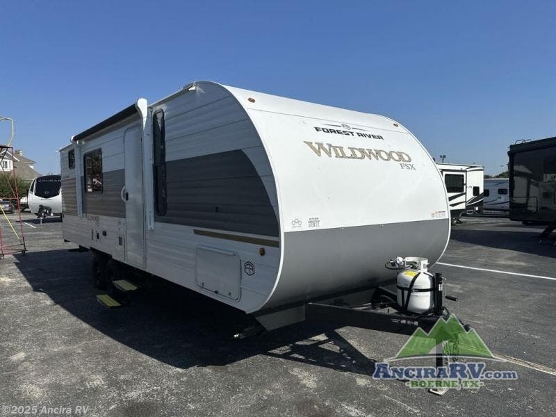 New 2026 Forest River Wildwood FSX 266BHLE available in Boerne, Texas