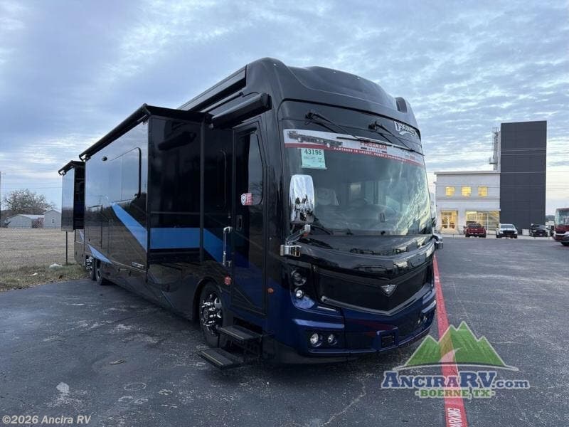 New 2026 Fleetwood Discovery LXE 44S available in Boerne, Texas