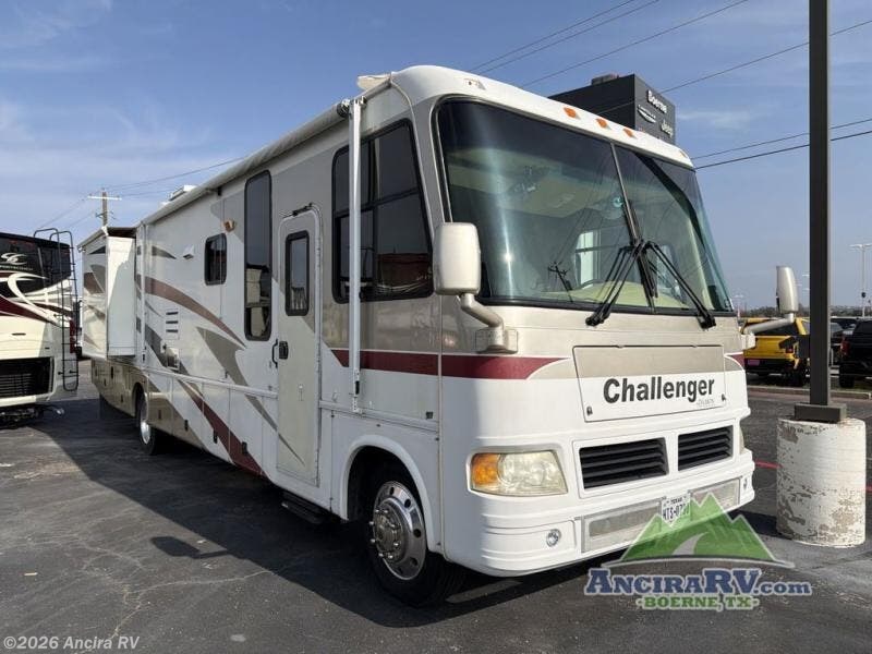 Used 2004 Damon Challenger 372 available in Boerne, Texas
