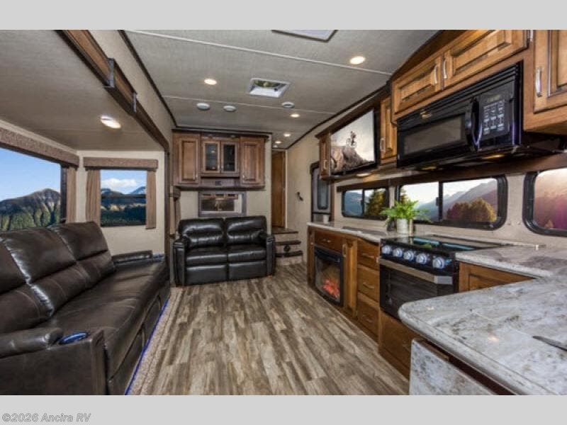 Used 2019 Grand Design Reflection 28BH available in Boerne, Texas